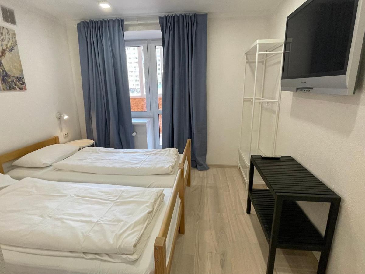 Gogol Mini Hotel Брест Екстер'єр фото